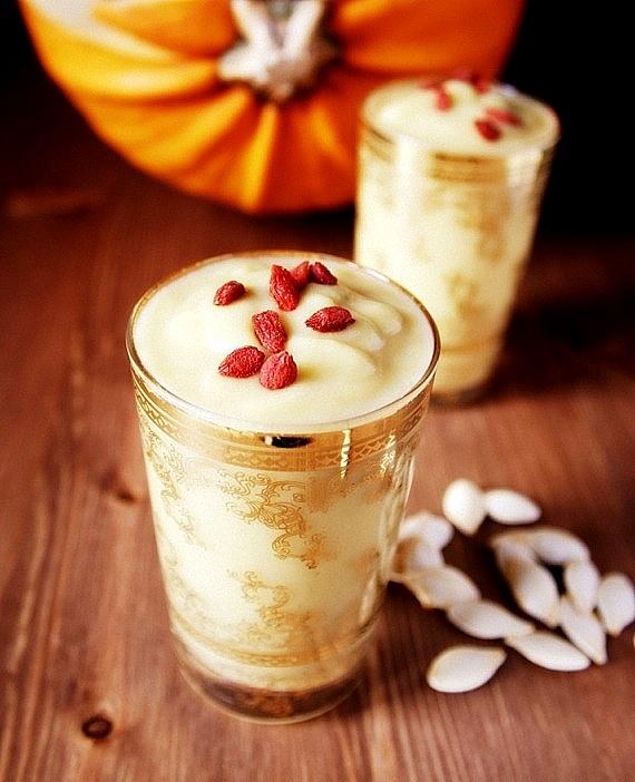 Dyniowe smoothie z kokosem