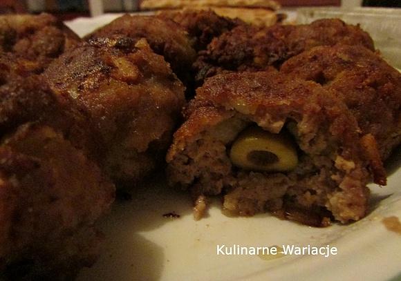 Keftedes nadziewane oliwkami