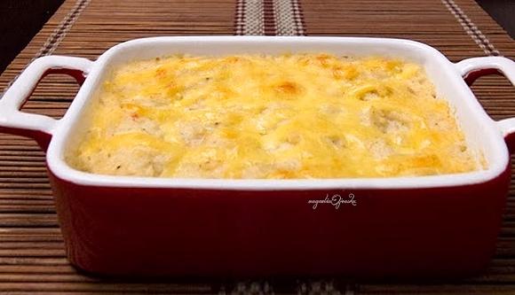 Kurczak zapiekany w puree z kalafiora