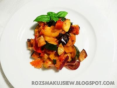 Ratatouille danie francuskie wegetariańskie na obiad i lunch