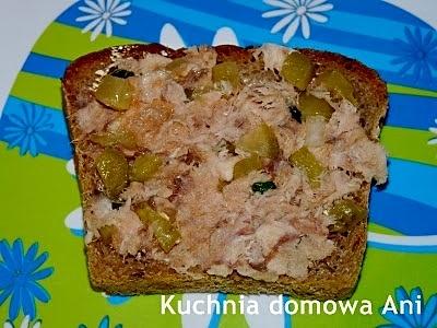 Pasta z makreli z ogórkiem korniszonym