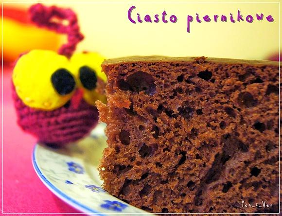 Ciasto na piernikową nutę z sowami
