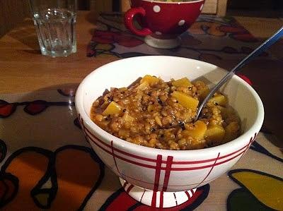 Rozgrzewające i proste danie z aloo matar