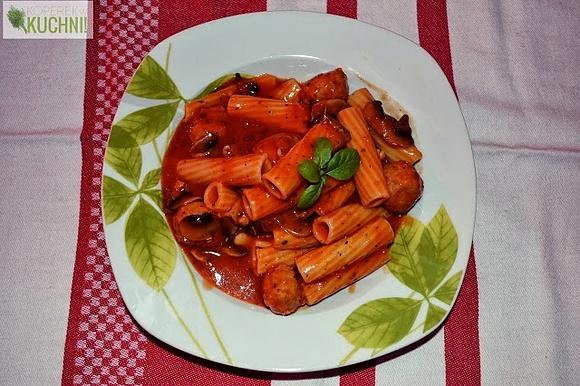 Makaronowy garnek - danie jednogarnkowe z mięsem i warzywami