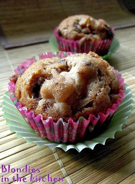 Czekoladowe muffiny z gruszkami