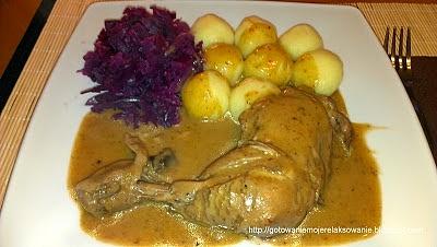 Udka w sosie śliwkowo-paprykowym