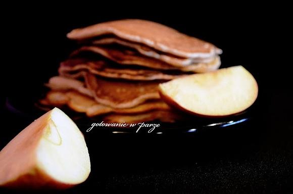 Jabłkowe pancakes na śniadanie i kolację
