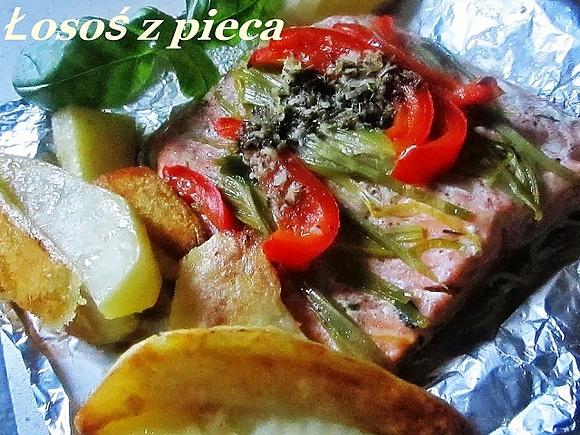Łosoś z pieca i ziemniaki pieczone