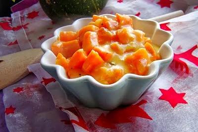 Marchewka na soku pomarańczowym w śmietanie
