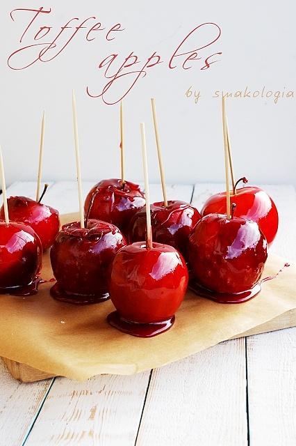 Toffee apples