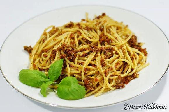 Pesto rosso z suszonych pomidorów - zdrowa kuchnia