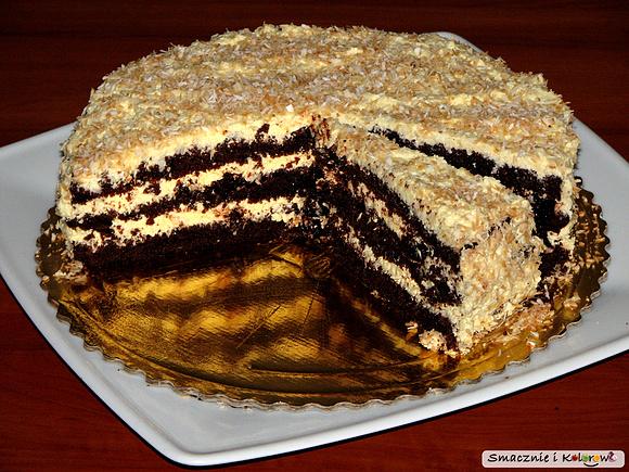 Tort czekoladowo-kawowy z kremem waniliowo-kokosowym
