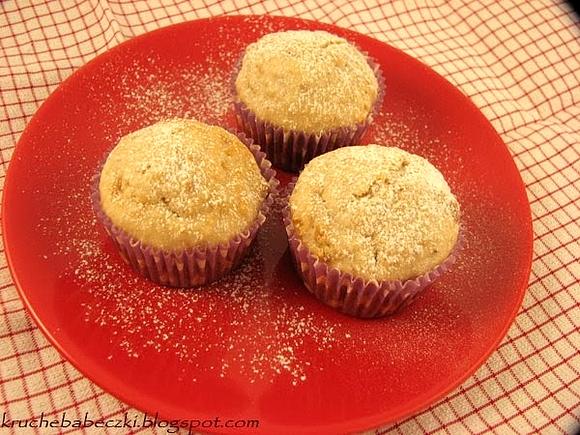 Muffinki z płatkami owsianymi i orzechami