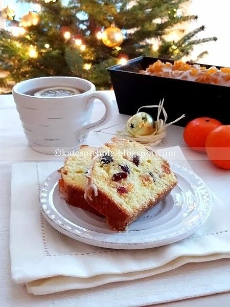Keks świąteczny z bakaliami i orzechami
