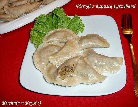 Pierogi z kapustą i grzybami