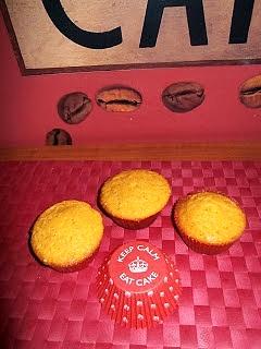 Muffinki na soku przecierowym ze skórką pomarańczową