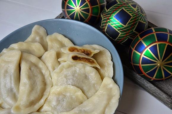 Pierogi z kapustą i grzybami