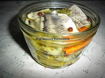Śledzie z korzennymi przyprawami