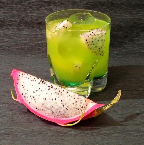 Rhaegal drink z Pitają – smoczym owocem