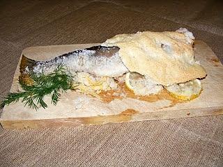 Pstrąg w soli pieczony