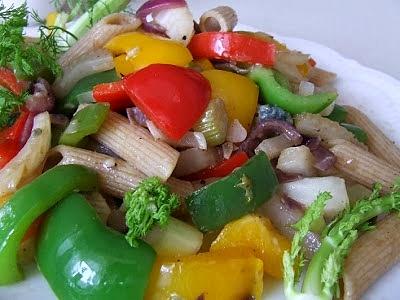 Penne z fenkułem i papryką