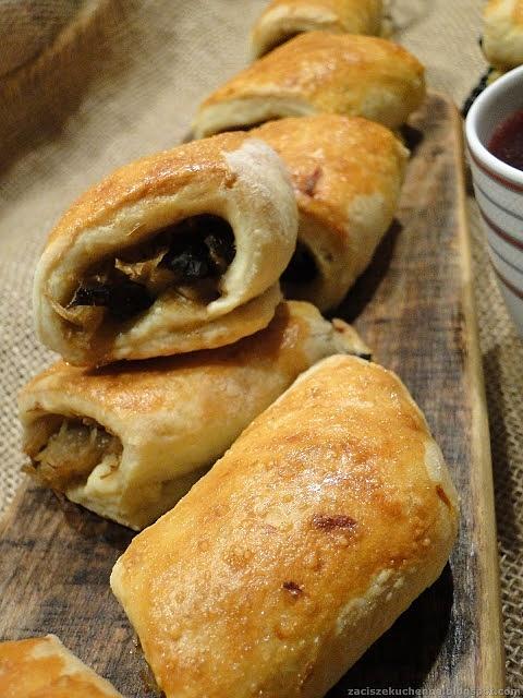 Paszteciki krucho-drożdżowe do barszczu
