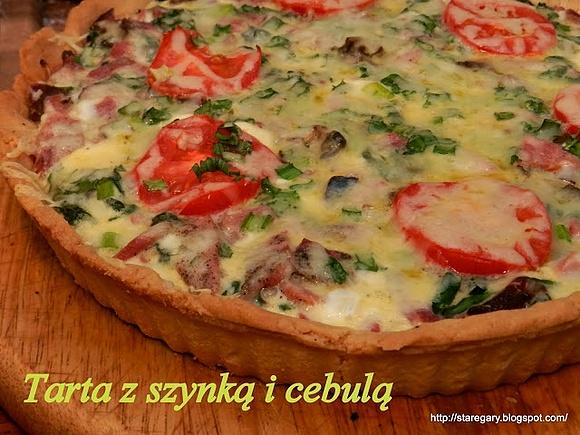 Tarta z szynką i cebulą