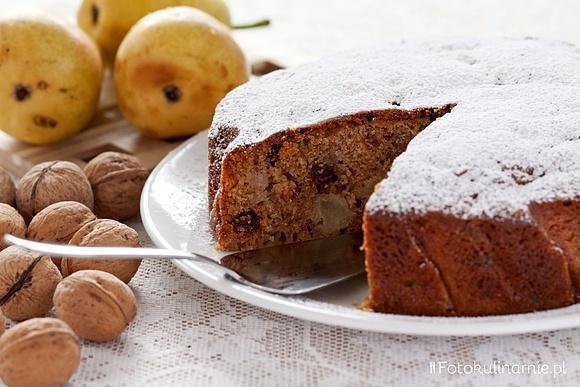 Wiejskie ciasto z gruszkami i cynamonem