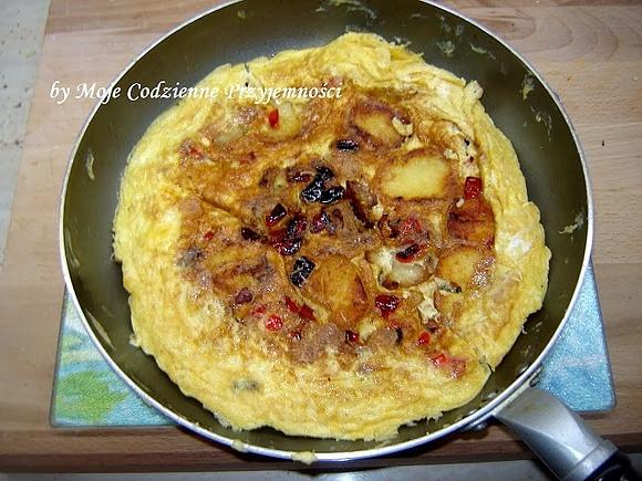 Frittata z ziemniakami i papryką