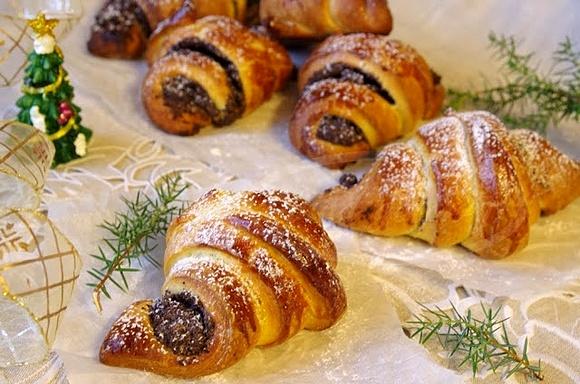 Królewskie rogale z makiem