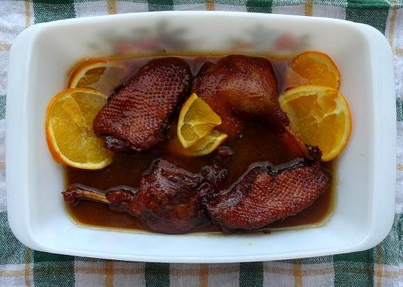 Kaczka w sosie karmelowo-pomarańczowym