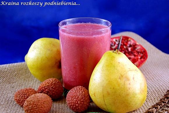 Smoothie z liczi, gruszki i soku z granatów