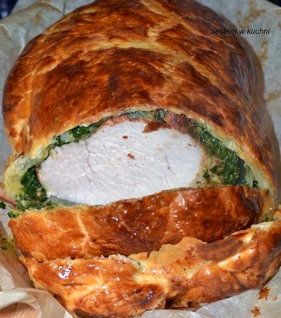 Wellington z polędwicy wieprzowej ze szpinakiem