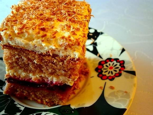 Torcik serowo-porzeczkowy