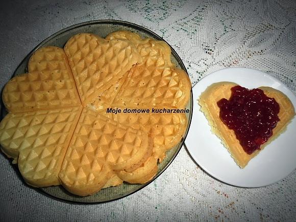 Gofry bez mleka z wodą gazowaną