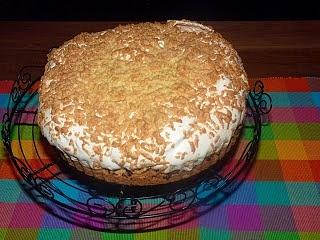 Tarta z bezą i jabłkami