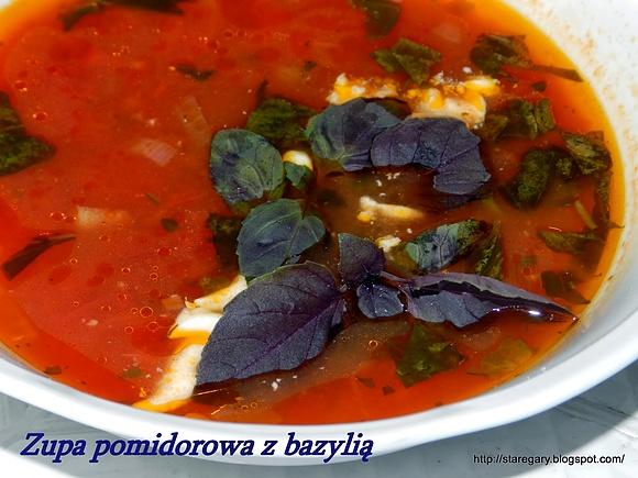 Zupa pomidorowa z bazylią
