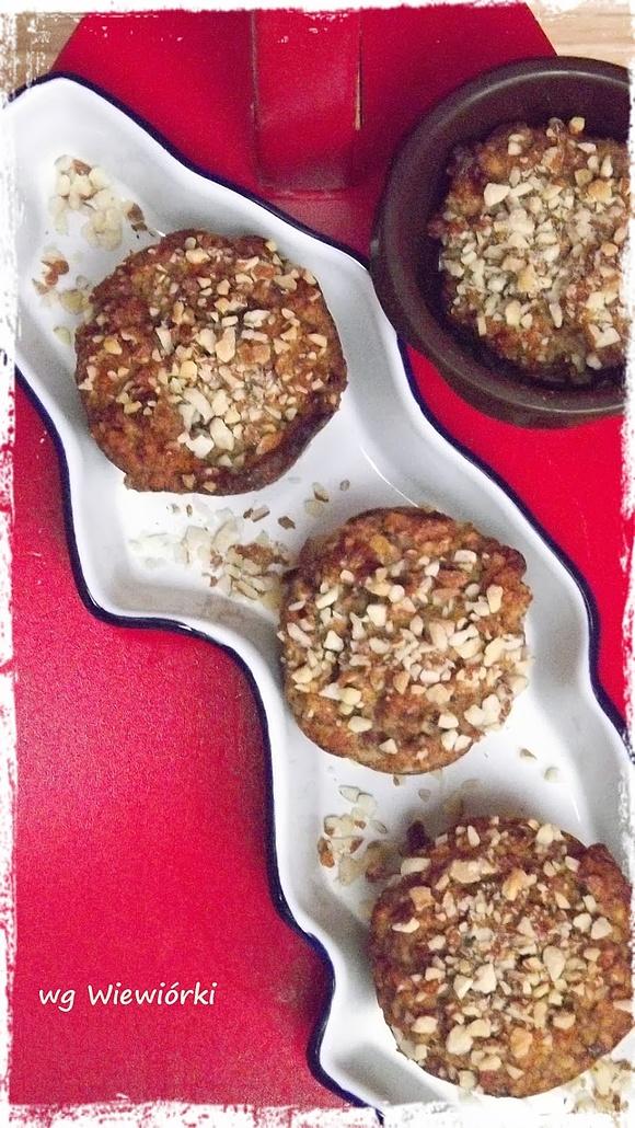 Mini bananowo migdałowe babeczki bez cukru i glutenu