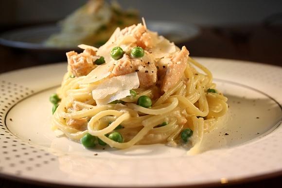 Spaghetti z łososiem w 15 minut