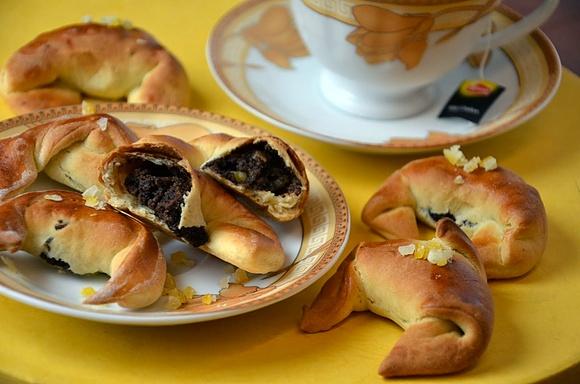 Rogale z farszem makowym na karnawał