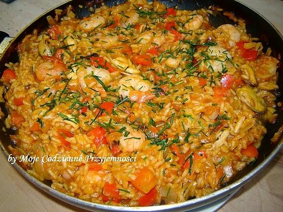 Paella z owocami morza