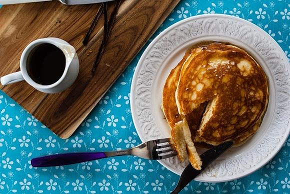 Omlet biszkoptowy z miodem waniliowym