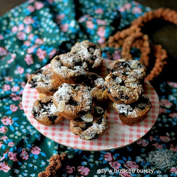 Muffiny jaglane z jagodami