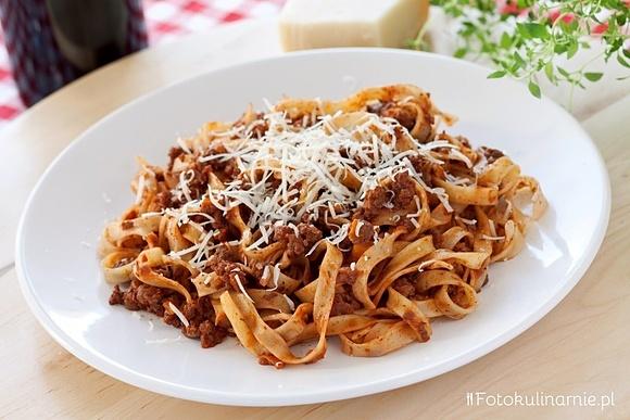 Tagliatelle z ragù alla bolognese