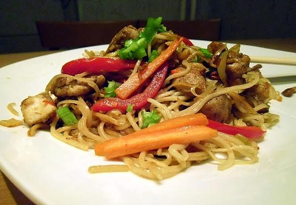 Kurczak chow mein
