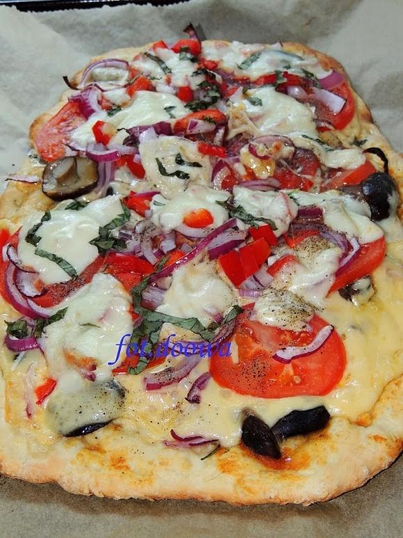 Pizza warzywno-grzybowa