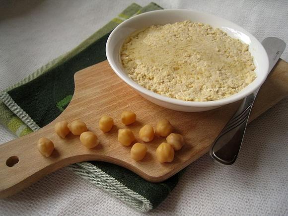 Hummus z ciecierzycy i tahiny