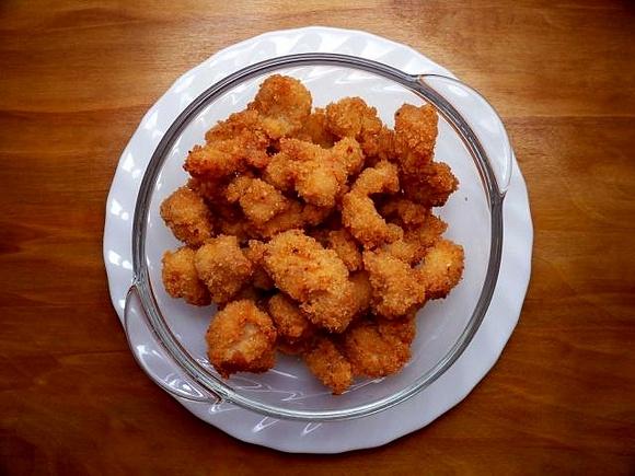 Nuggets z kurczaka — miniaturowe kotlety drobiowe