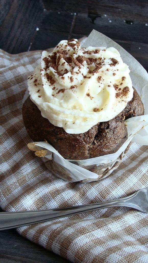 Podwójna latte muffin z mascarpone i pianką