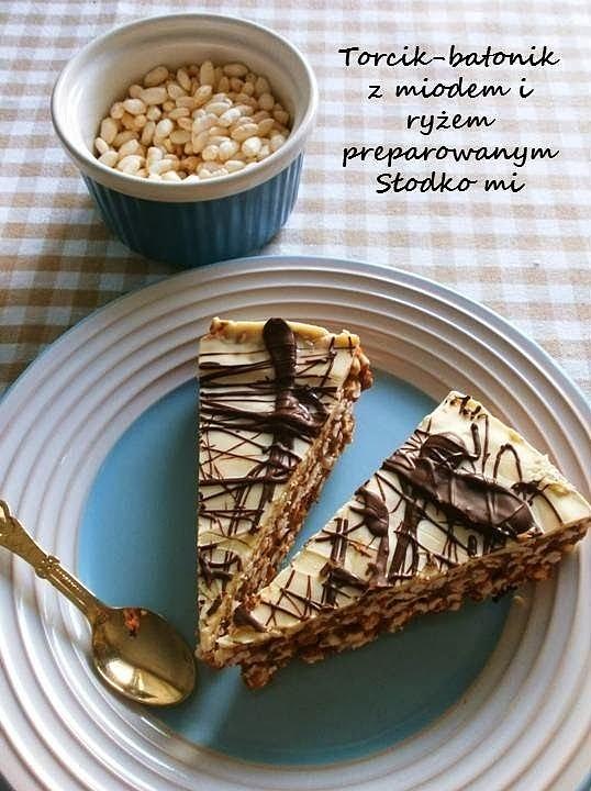 Torcik batonik z miodem ryżem preparowanym i białą czekoladą